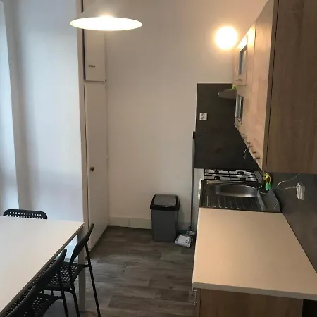 Byt 1:2 S Balkonem Litvínov